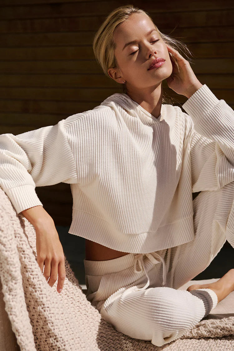 Sweat à Capuche Muse ALO-Femme