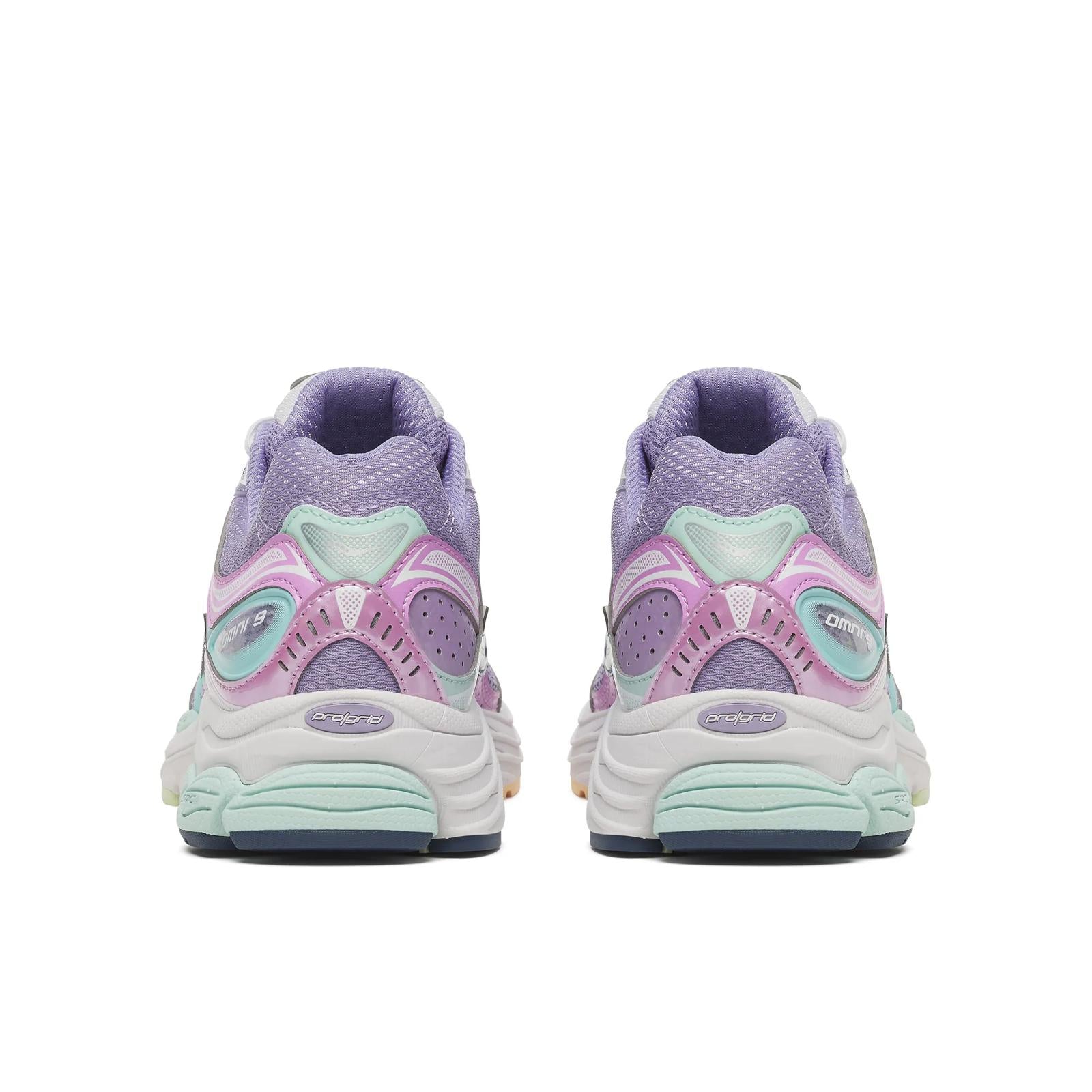 Saucony ProGrid Omni 9