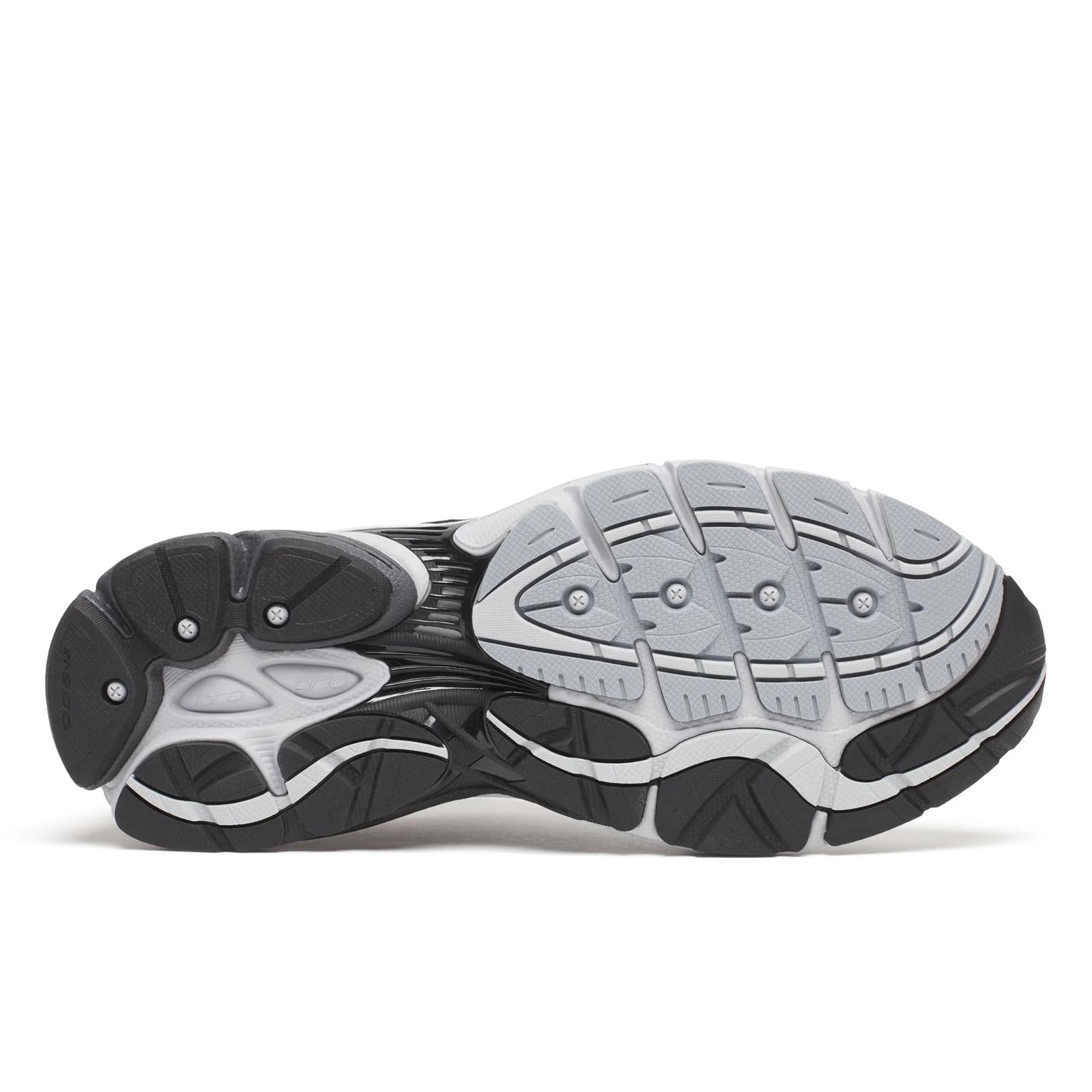 Saucony ProGrid Omni 9