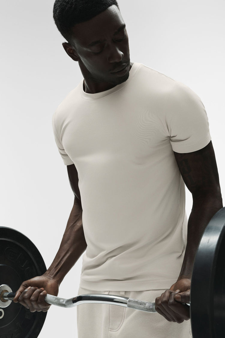 T-shirt Conquer Reform Col Rond – HOMMES
