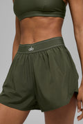 short match point - vert olive